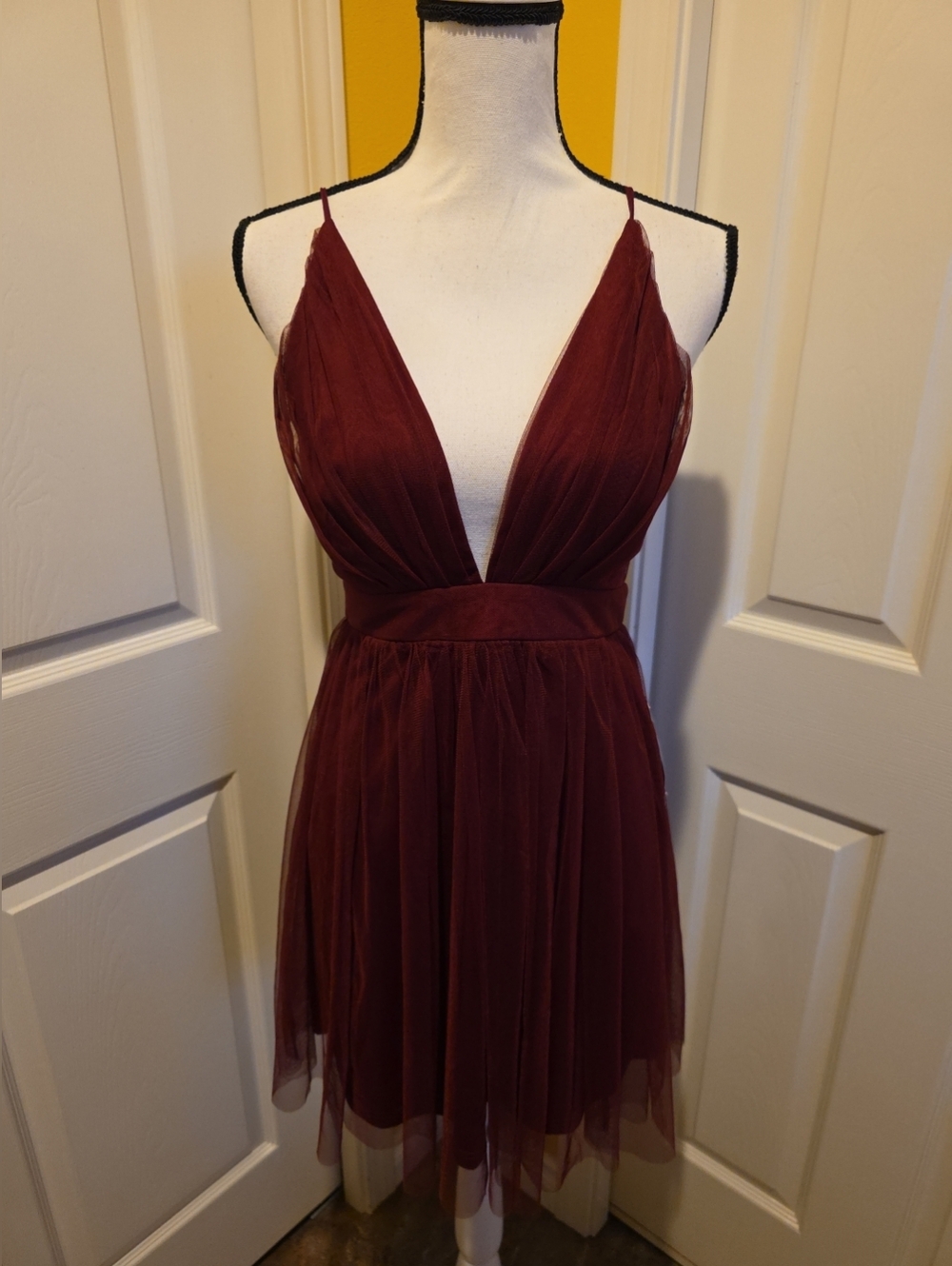 LUXXEL RED BURGUNDY DRESS, SIZE M, NEW